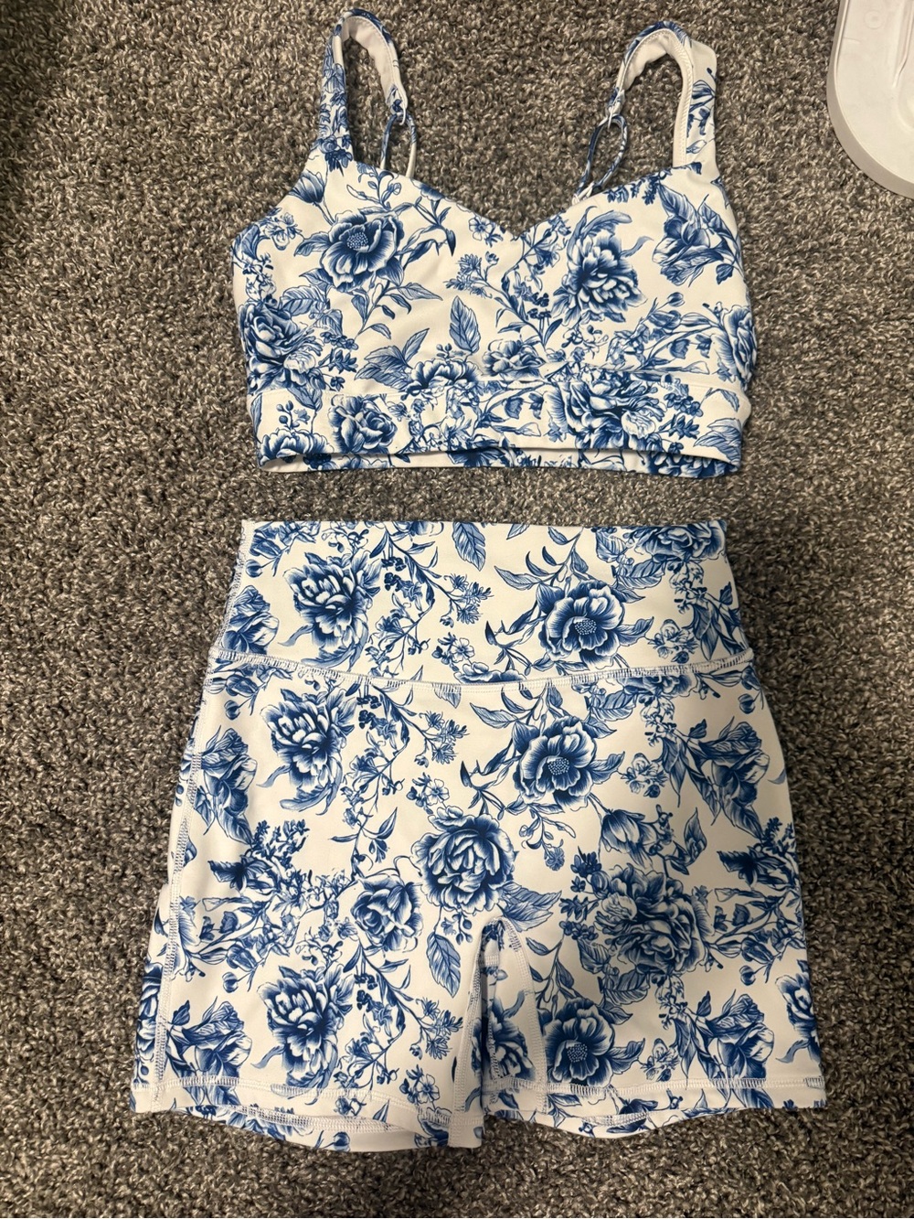 Abercrombie and fitch blue floral set - Picture 1 of 1